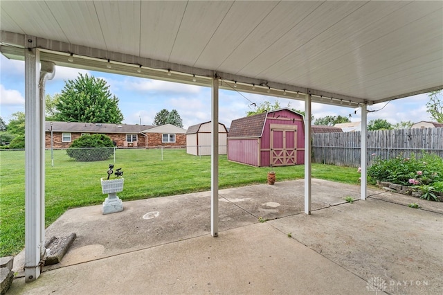 668 Dakota Dr, Xenia, OH 45385 - view of patio / terrace