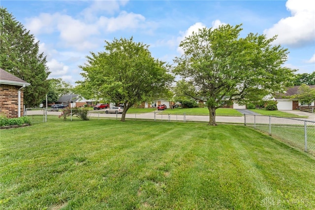 668 Dakota Dr, Xenia, OH 45385 - view of yard