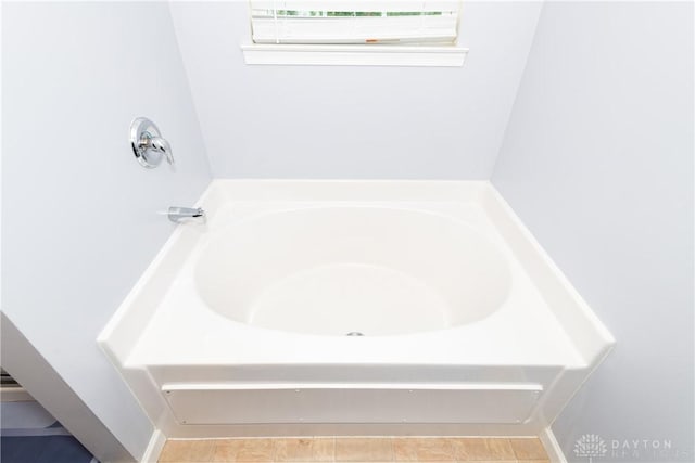 2385 Gerard Ct, Fairborn, OH 45324 - full bathroom featuring a bathtub