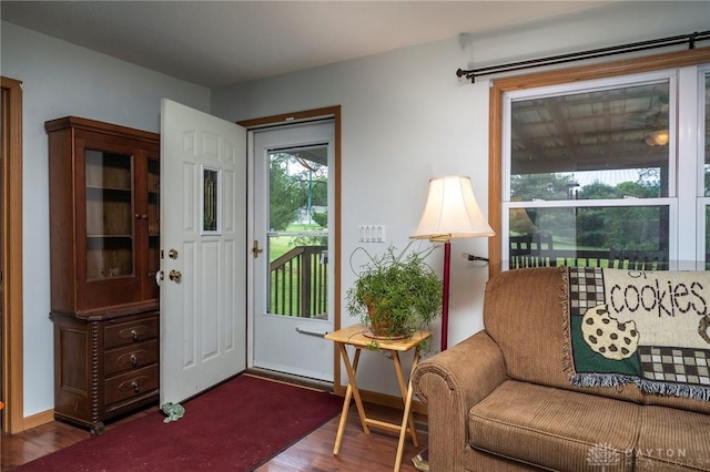 1646 Bell Hollow Rd, Hillsboro, OH 45133 - living area featuring wood finished floors and baseboards