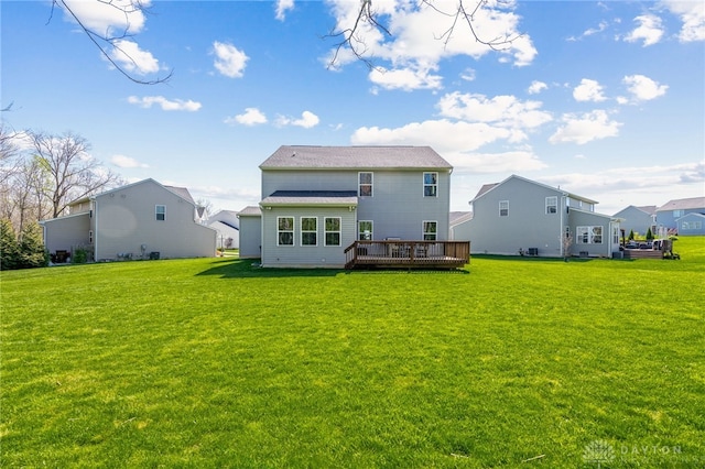 4069 Fawn Crossing Dr, Mason, OH 45040 - back of house featuring a wooden deck and a yard