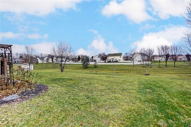 1061 Dapple Ct, Fairborn, OH 45324 - view of grassy yard