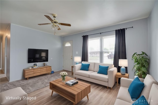 1115 Richard Dr, Xenia, OH 45385 - living area featuring a ceiling fan and light wood-style floors