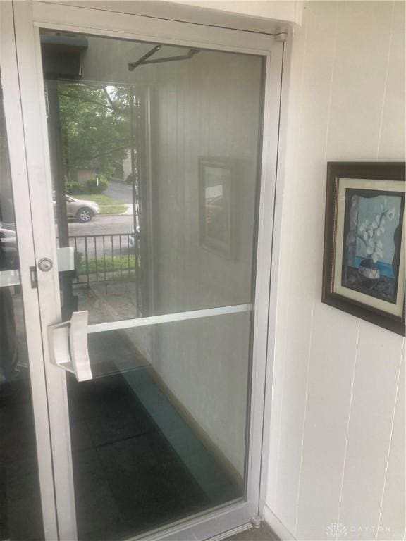 3179 Valerie Arms Dr Unit 16, Dayton, OH 45405 - photo 3