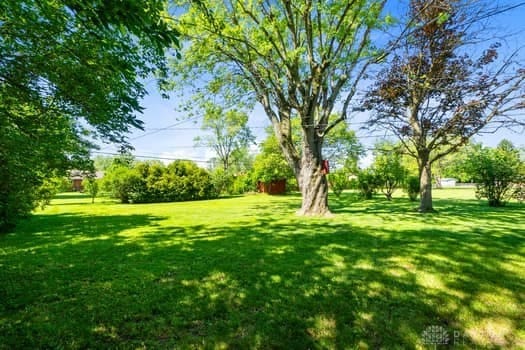 1108 Donson Dr, Kettering, OH 45429 - view of green lawn