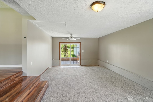 6726 Middletown Germantown Rd, Middletown, OH 45042 - carpeted empty room featuring a textured ceiling and ceiling fan