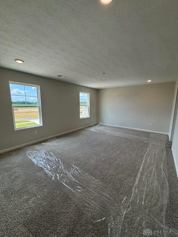 523 Hollywood Blvd, Xenia, OH 45385 - photo 8