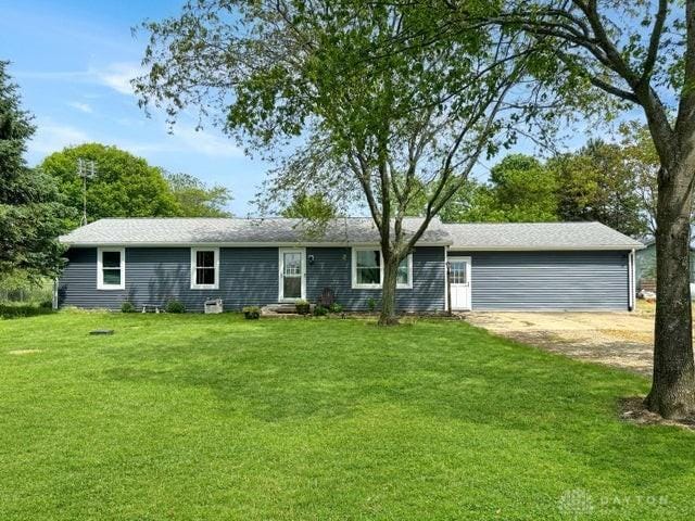 1277 Yocom Rd, Cable, OH 43009 - view of front of house with a front lawn