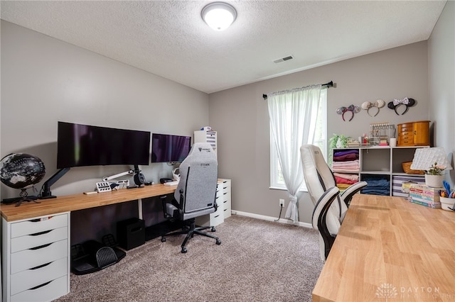 866 Trenton Rd, Trenton, OH 45067 - carpeted home office featuring a textured ceiling and baseboards
