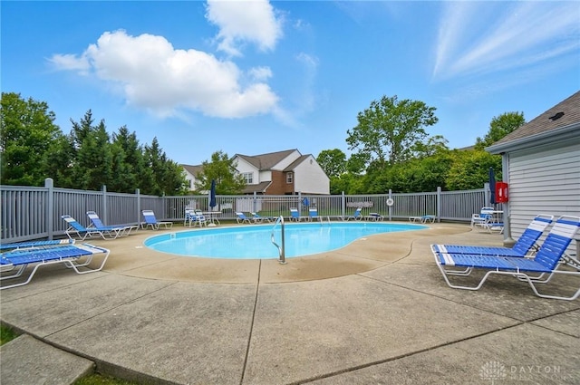 9235 Great Lakes Cir, Washington Twp, OH 45458 - community pool with a patio