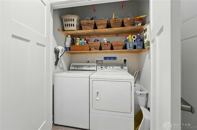 9777 Winding Creek Blvd, Clearcreek Twp, OH 45458 - laundry area with washer and dryer