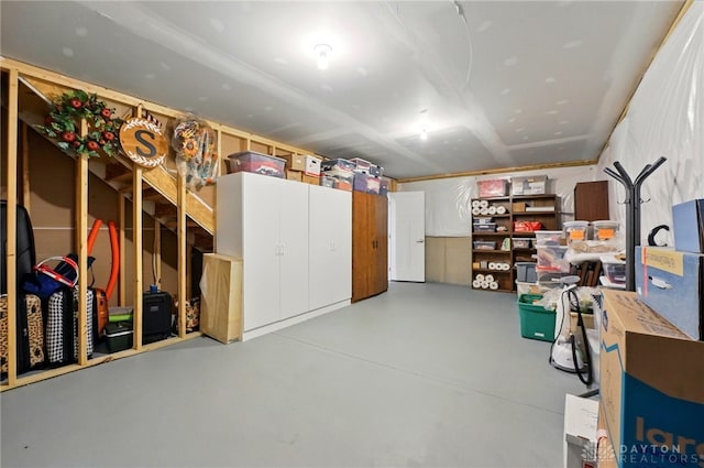 9777 Winding Creek Blvd, Clearcreek Twp, OH 45458 - view of below grade area