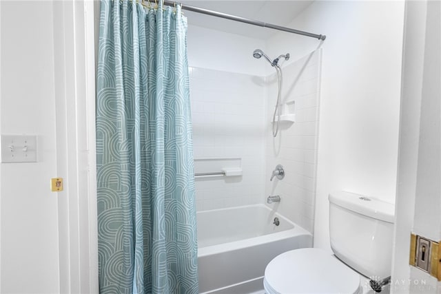 1743 Running Brook Trl Unit C, West Carrollton, OH 45449 - bathroom with shower / tub combo with curtain and toilet