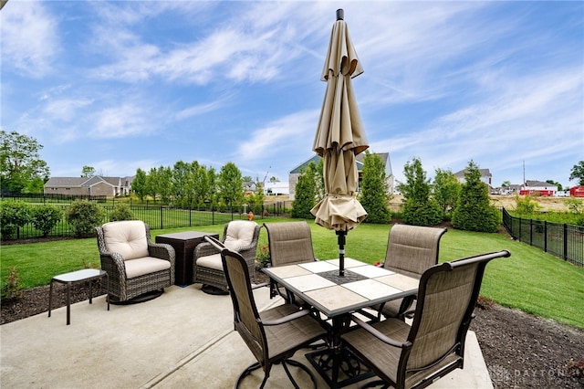 148 Oasis Ct, Springboro, OH 45066 - view of patio / terrace with outdoor dining space