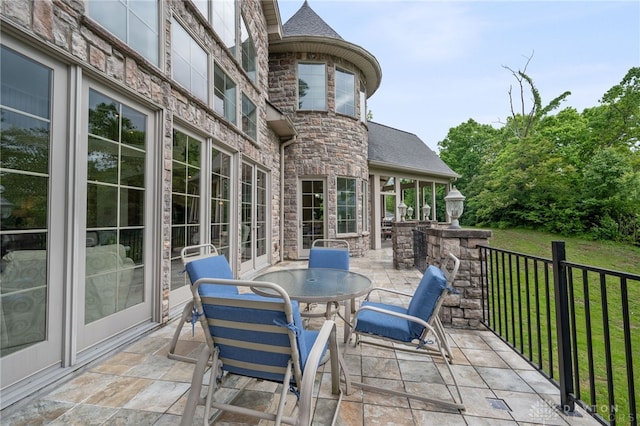 2345 Hamilton Middletown Rd, Fairfield Twp, OH 45011 - view of patio