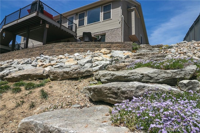 1331 Peregrine Way, Hamilton, OH 45013 - view of home's exterior featuring a wooden deck