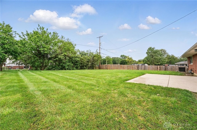 3040 Fontano Dr, Kettering, OH 45440 - view of yard with a patio area and cooling unit