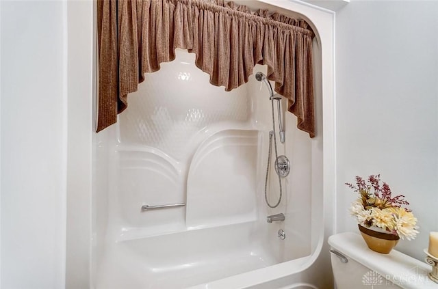 5829 Watt Rd, Camden, OH 45311 - bathroom with toilet and bathing tub / shower combination