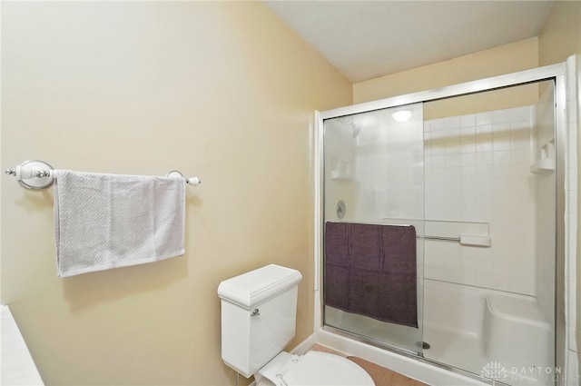 2942 Stauffer Dr, Beavercreek, OH 45434 - bathroom with a stall shower and toilet