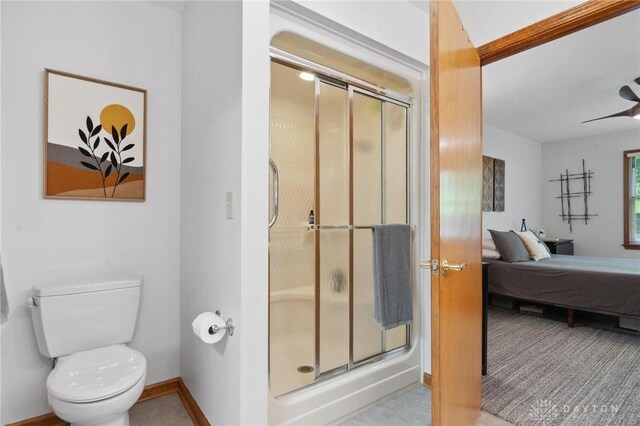 1462 Dee Anne Dr, Xenia, OH 45385 - full bath featuring ensuite bath, a shower stall, toilet, and baseboards