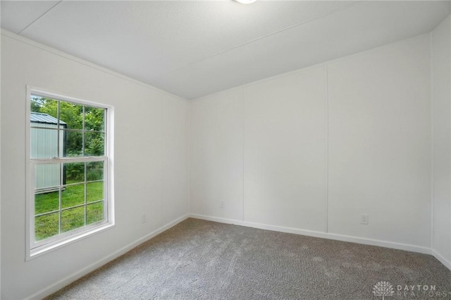 665 Diamond Loop, Middletown, OH 45044 - empty room featuring carpet floors and baseboards