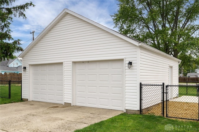 602 W N St, Arcanum, OH 45304 - view of detached garage