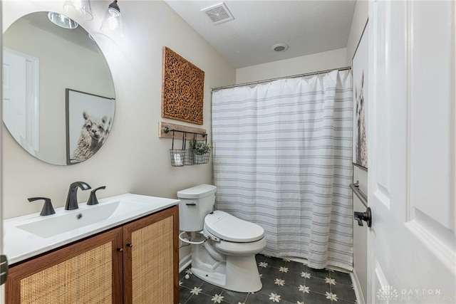 2182 Sharon View Ct, Lebanon, OH 45036 - bathroom featuring vanity, toilet, tile patterned floors, and curtained shower