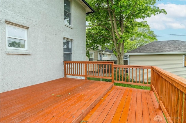 522 Pennsylvania Ave, Troy, OH 45373 - view of wooden terrace