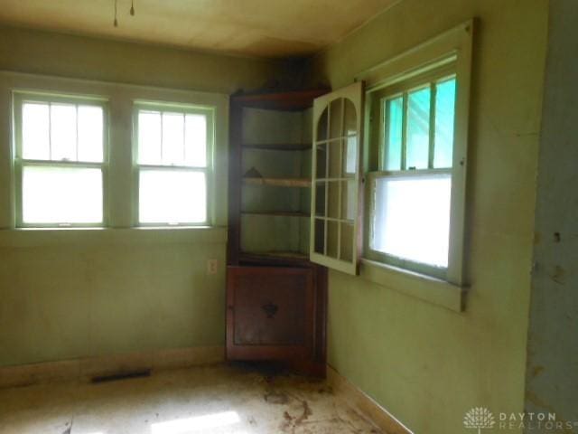 1202 Burt St, Springfield, OH 45505 - view of unfurnished room