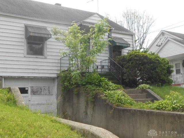 1202 Burt St, Springfield, OH 45505 - view of home's exterior