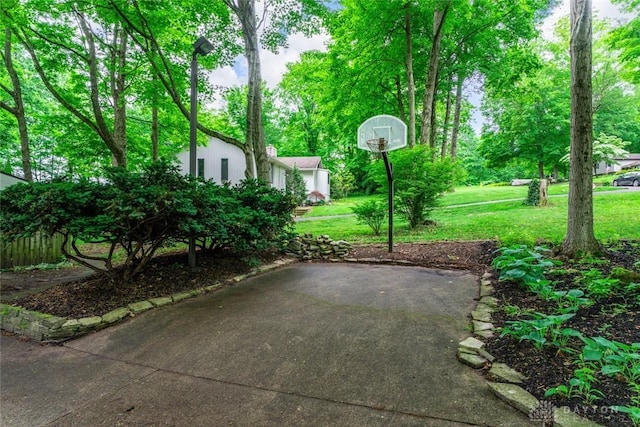 286 Honey Jane Dr, Beavercreek, OH 45434 - view of patio