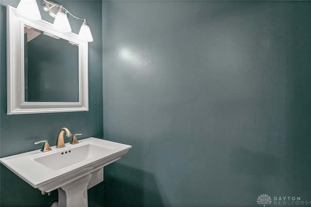286 Honey Jane Dr, Beavercreek, OH 45434 - view of bathroom