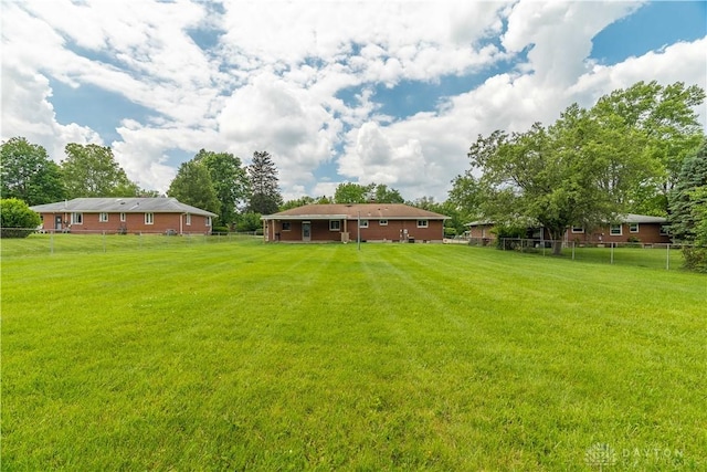 692 Sueden Dr, Beavercreek, OH 45430 - view of yard