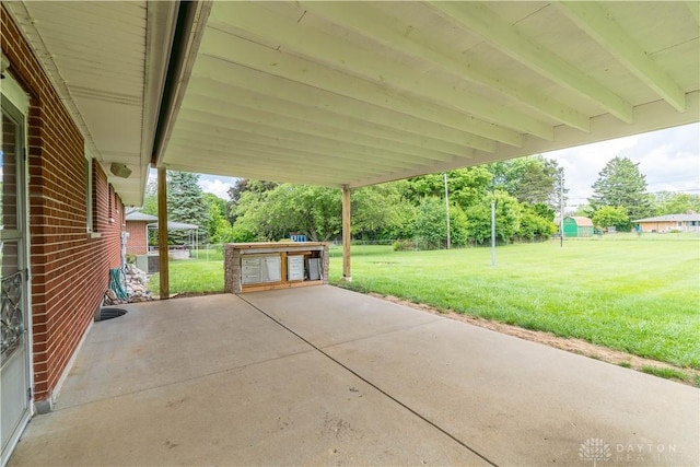 692 Sueden Dr, Beavercreek, OH 45430 - view of patio / terrace