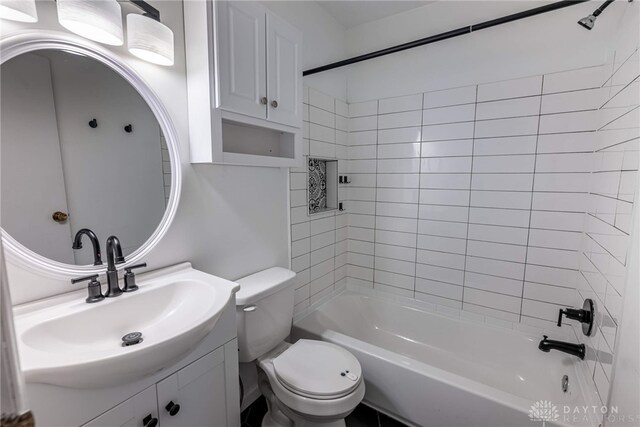 3558 Knollbrook Dr, Franklin Twp, OH 45005 - full bath with vanity and bathing tub / shower combination