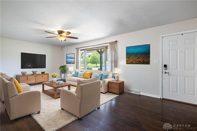 3558 Knollbrook Dr, Franklin Twp, OH 45005 - living room featuring wood finished floors, a ceiling fan, and baseboards