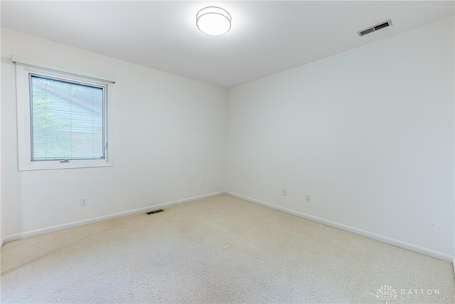 2301 Glenheath Dr, Kettering, OH 45440 - unfurnished room featuring carpet and baseboards