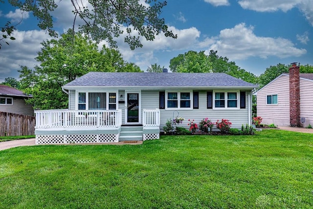 286 Chamberlin Dr, Hamilton, OH 45013 - single story home featuring a porch