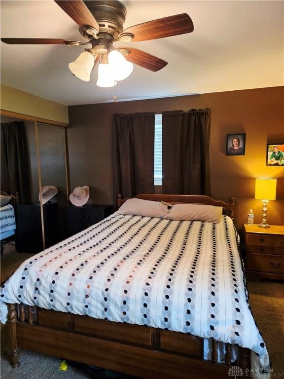 1008 Terracewood Dr, Englewood, OH 45322 - carpeted bedroom featuring a closet and ceiling fan