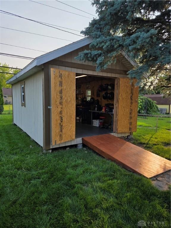 1008 Terracewood Dr, Englewood, OH 45322 - view of outdoor structure