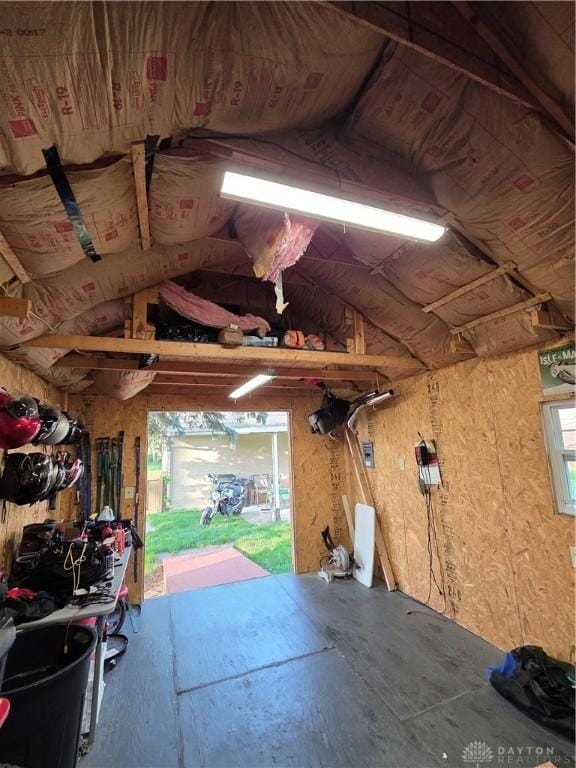 1008 Terracewood Dr, Englewood, OH 45322 - view of garage