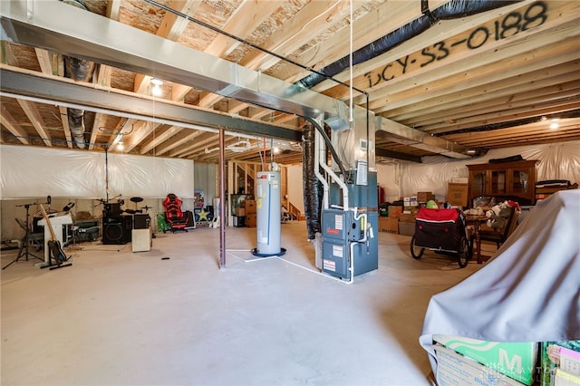 6709 Crystal Harbour Dr, Middletown, OH 45042 - unfinished basement featuring electric water heater and heating unit