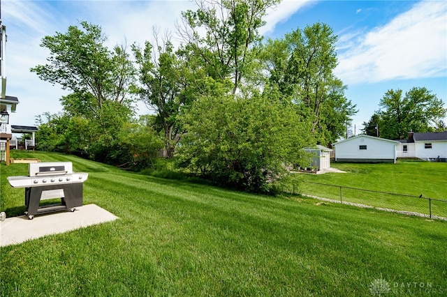 6709 Crystal Harbour Dr, Middletown, OH 45042 - view of yard