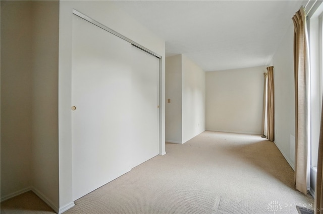 348 Cambridge Dr, Fairborn, OH 45324 - corridor featuring light colored carpet