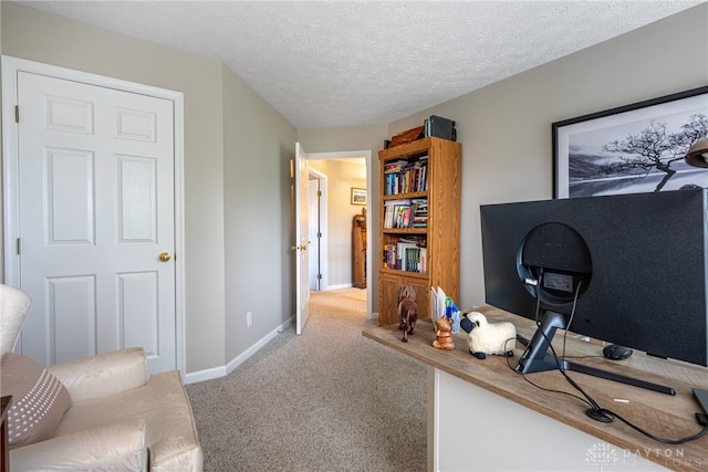 989 Brooke Ln, Xenia, OH 45385 - home office featuring carpet and baseboards