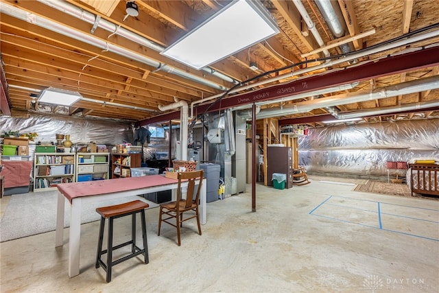 989 Brooke Ln, Xenia, OH 45385 - view of unfinished below grade area