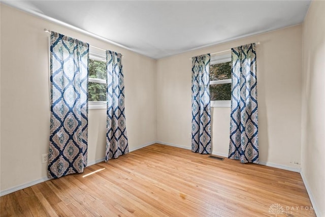 2707 Rockledge Trl, Beavercreek, OH 45430 - spare room with wood finished floors and baseboards