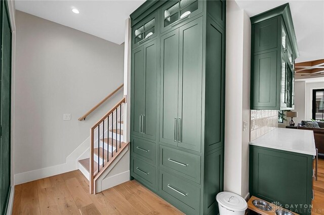 1000 Paradrome St, Cincinnati, OH 45202 - view of closet