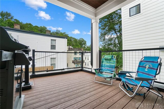 1000 Paradrome St, Cincinnati, OH 45202 - view of deck