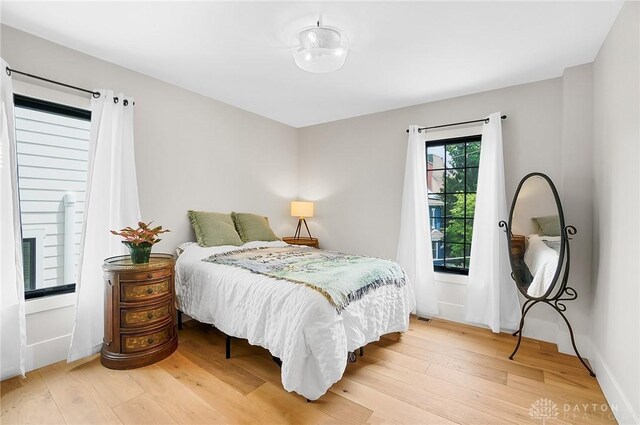 1000 Paradrome St, Cincinnati, OH 45202 - bedroom with light wood-style floors